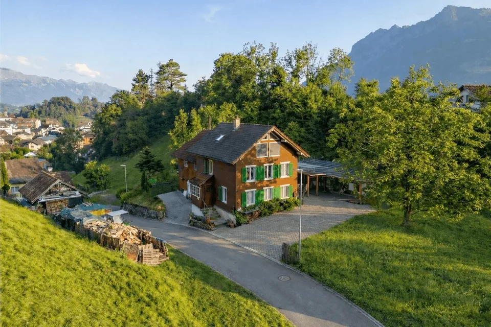 New build or renovation potential in top location