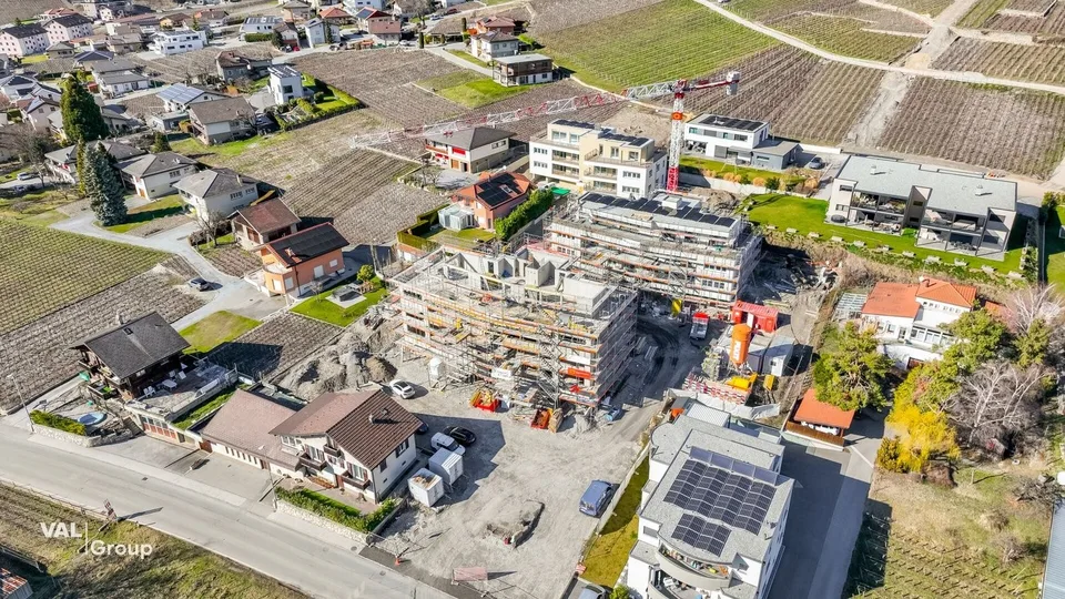 Hochwertige Neubauwohnung: Lichtdurchflutetes Wohnen mit Stil