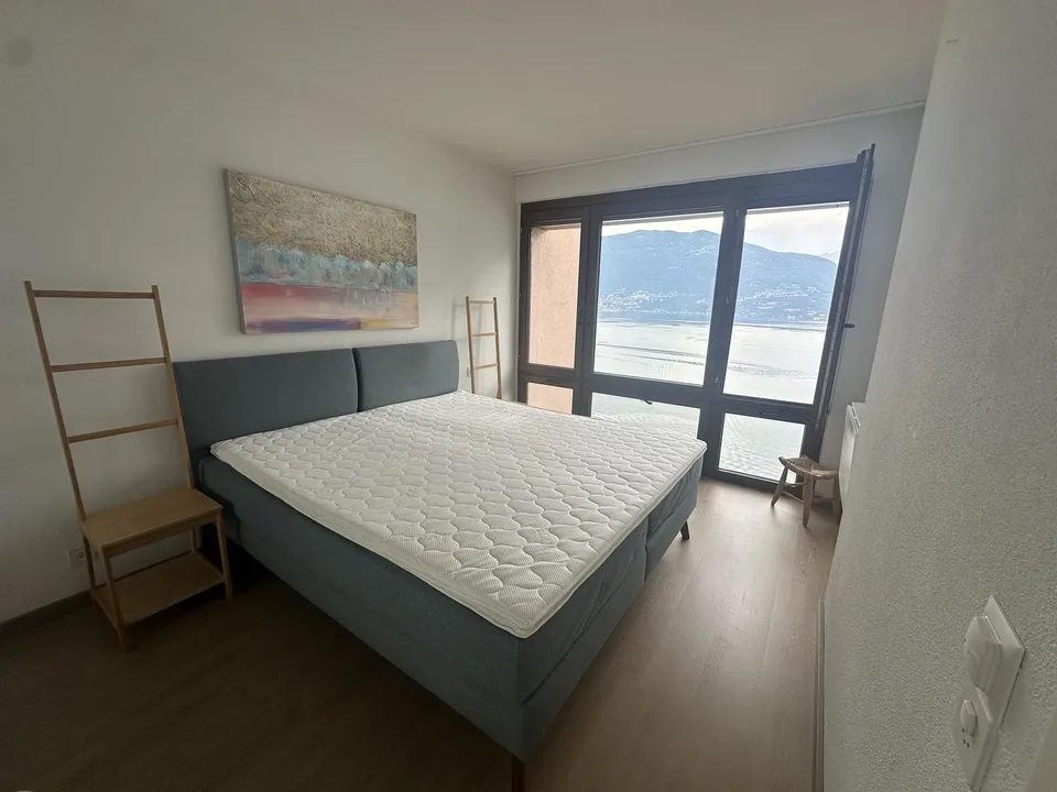 Mediterrane Ferienwohnung mit Seeblick und Aussenpool – Foto 24 von 33