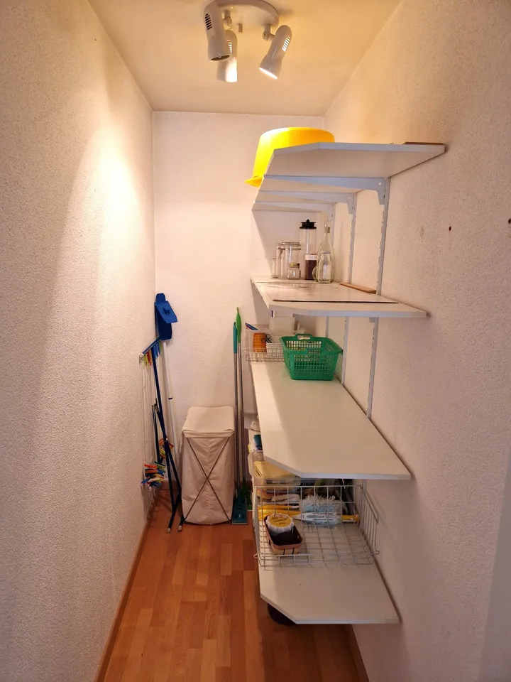 Attraktive 4.5-Zimmer-Wohnung mit Balkon und privatem Hobby-/Waschraum – photo 23 sur 33