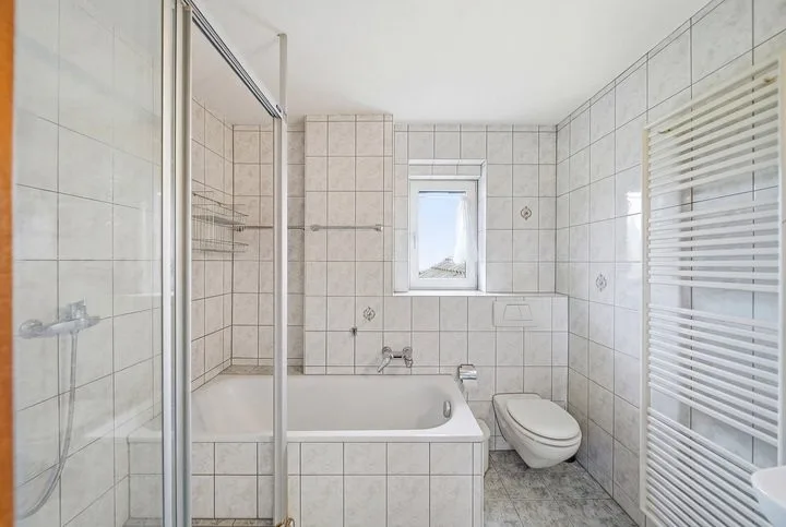 8.5 Zimmer Einfamilienhaus in Arch – Foto 6 von 9
