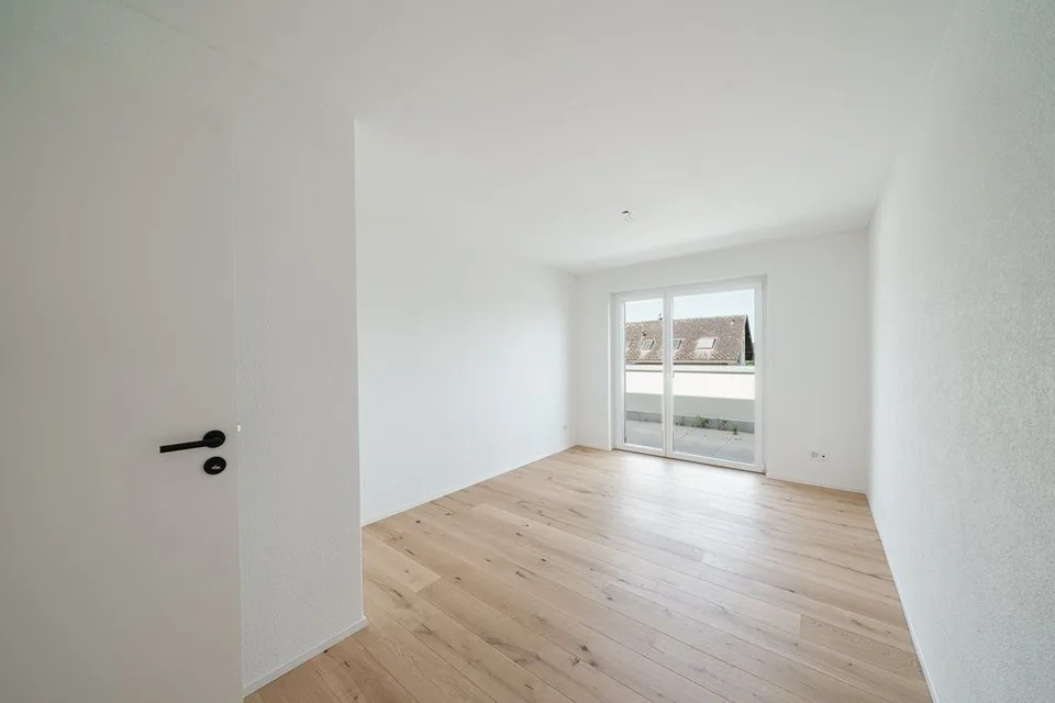 SPACIOUS AND MODERN ATTIC