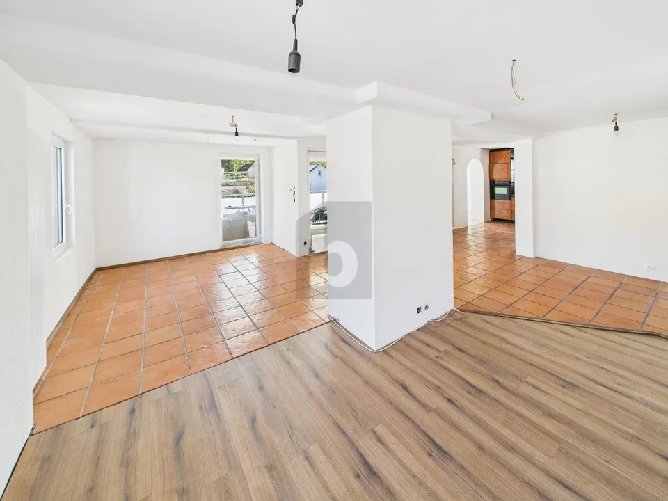 Rénové récemment avec grand balcon