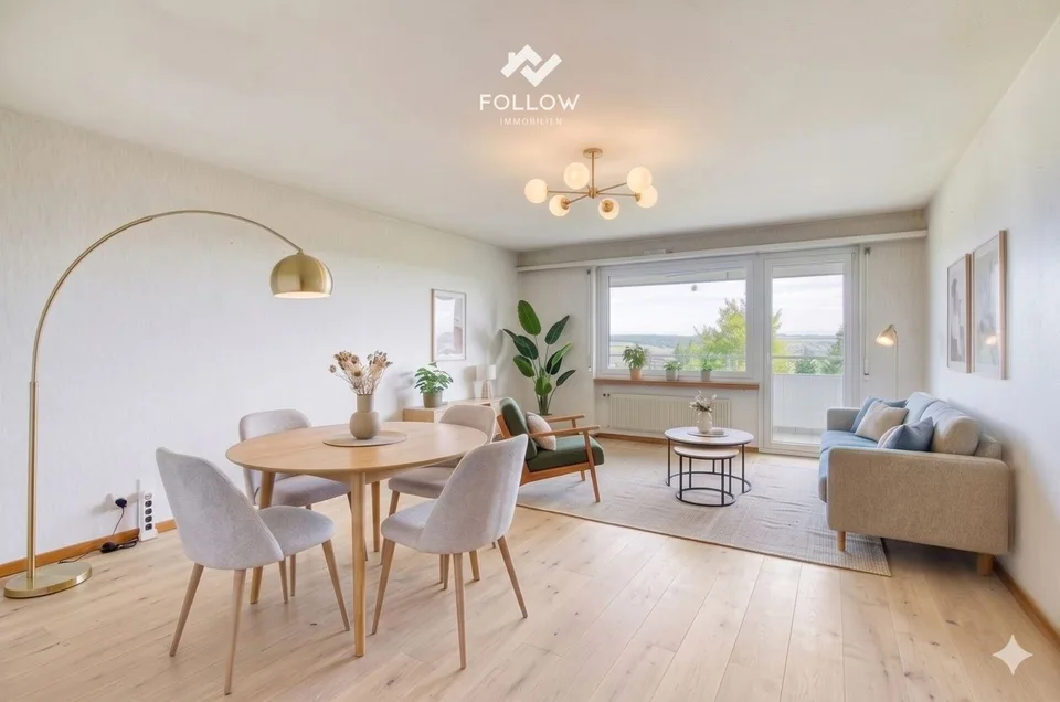Erstbezug nach Modernisierung: 4.5-Zimmer-Wohnung mit atemberaubender Weitsicht