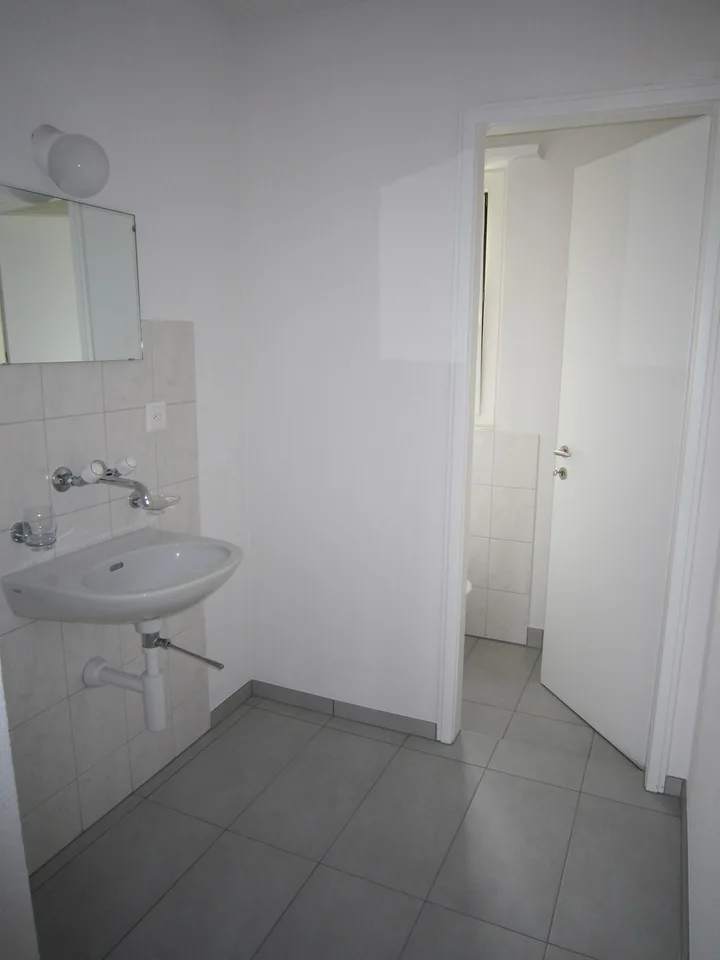3.5-Zimmer-Attikawohnung mit Panoramablick in Biel – foto 16 di 20