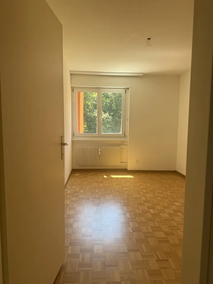 Wohnen mit viel Raum: Charmante 4.5-Zimmerwohnung – photo 5 sur 9