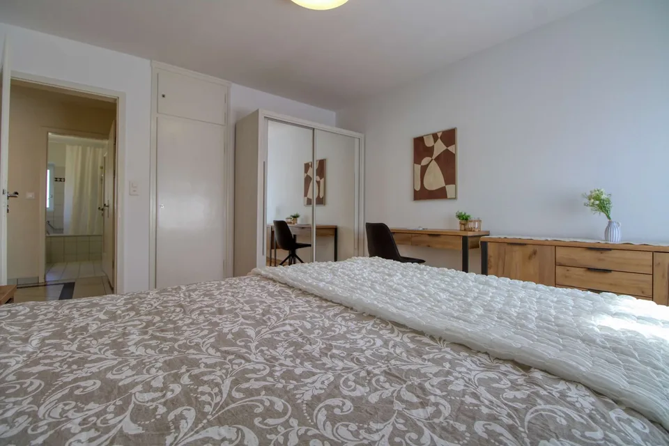 Deine ruhige Coliving-Oase in Zürich Albisrieden