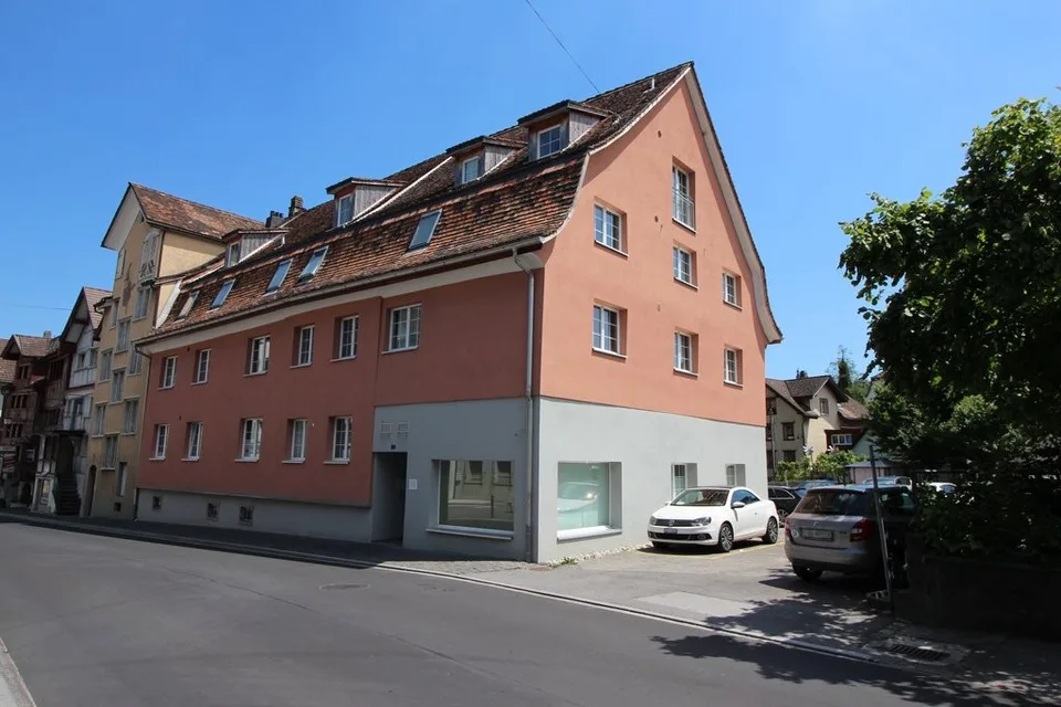 SUPERBE APPARTEMENT 3.5 PIÈCES AVEC BALCON À LOUER – photo 6 sur 7