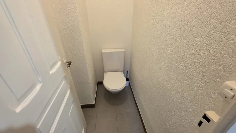 Schönes Apartment zur Miete mit Balkon – Foto 8 von 10