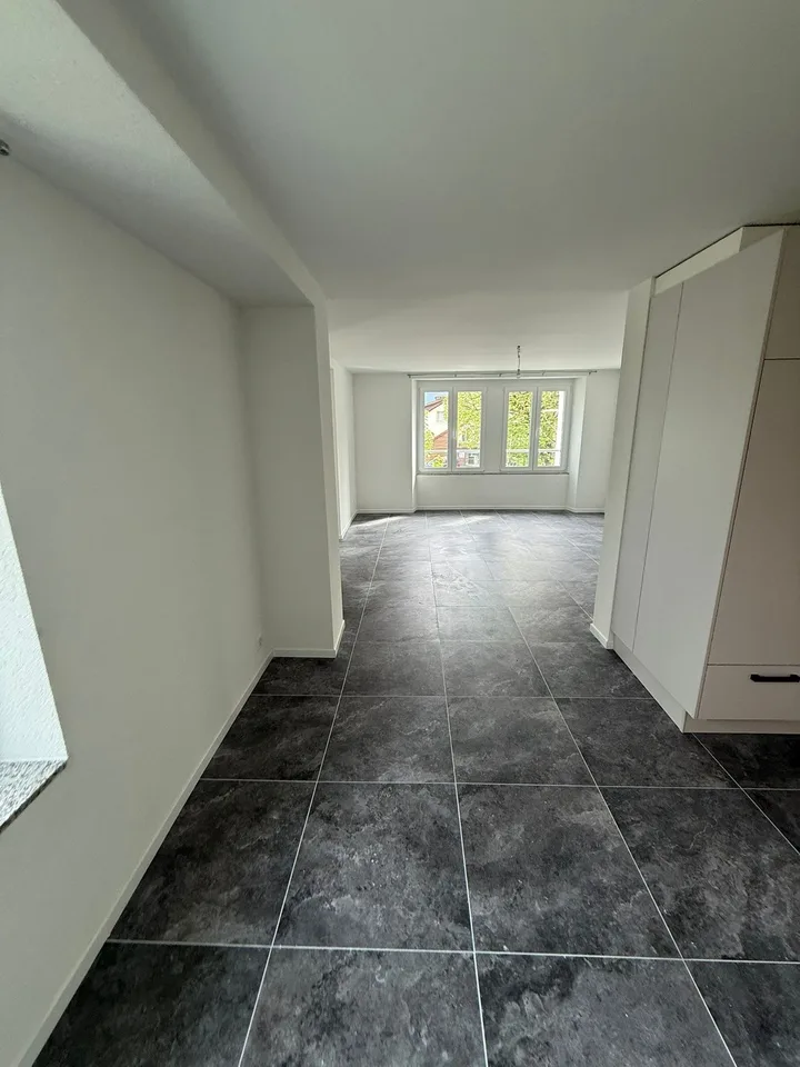 Appartement de 4,5 pièces au 1ère étage - 2117 La côte-aux-Fées