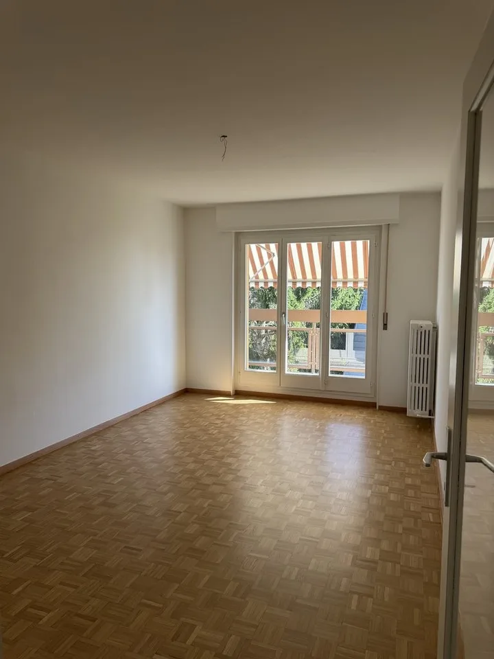 Zweizimmerwohnung in der Nähe des Palais de Beaulieu – Foto 5 von 8
