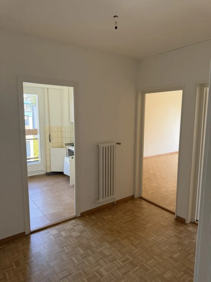 Zweizimmerwohnung in der Nähe des Palais de Beaulieu – Foto 3 von 8