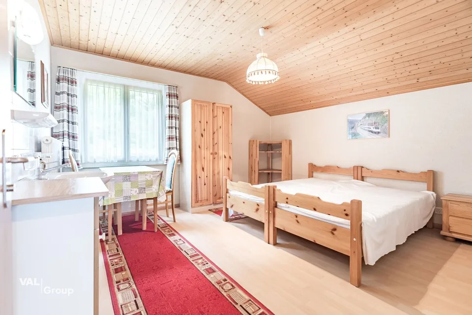 Interessantes Haus mit vielen Zimmern und flexibler Nutzung