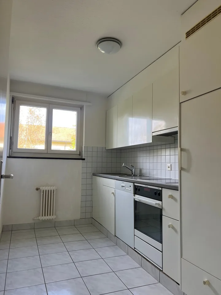 Schöne 3.5 Zimmer-Wohnung nähe Shopping Arena in St.Gallen – foto 2 di 12
