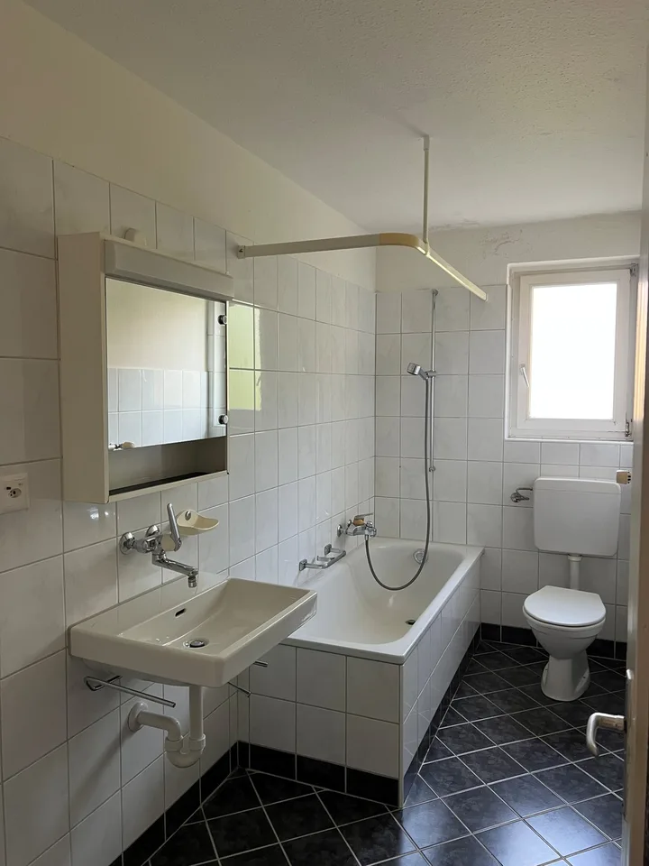 Schöne 3.5 Zimmer-Wohnung nähe Shopping Arena in St.Gallen – foto 3 di 12