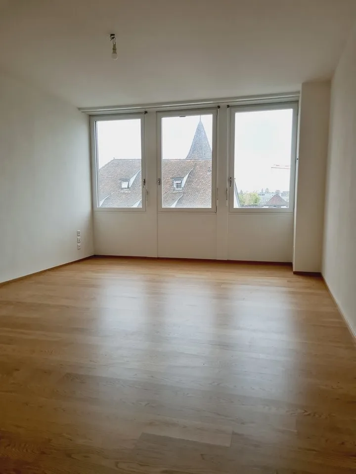 Moderne, sanierte 2-Zimmerdachwohnung mit 86m2