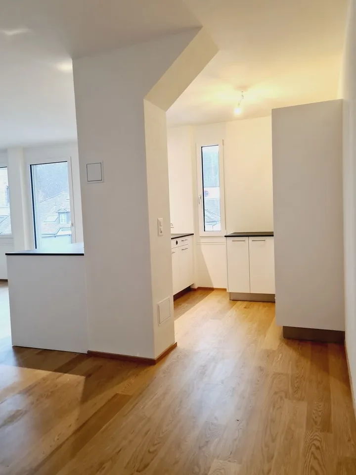 Moderne, sanierte 2-Zimmerdachwohnung mit 86m2
