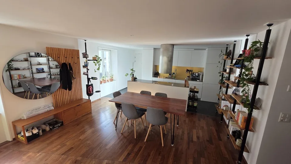 APPARTEMENT 3½ PIÈCES À BIEL/BIENNE (BE), MEUBLÉ, DURÉE DÉTERMINÉE – foto 2 di 12
