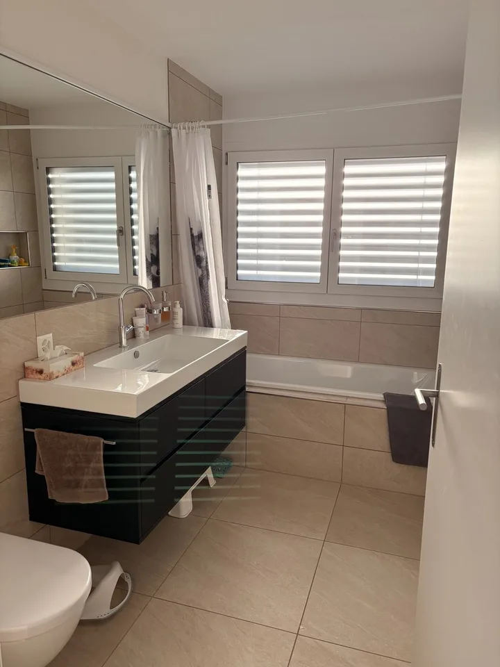 4½ ZIMMER-HAUS IN MEIKIRCH (BE), MÖBLIERT, TEMPORÄR – foto 7 di 16