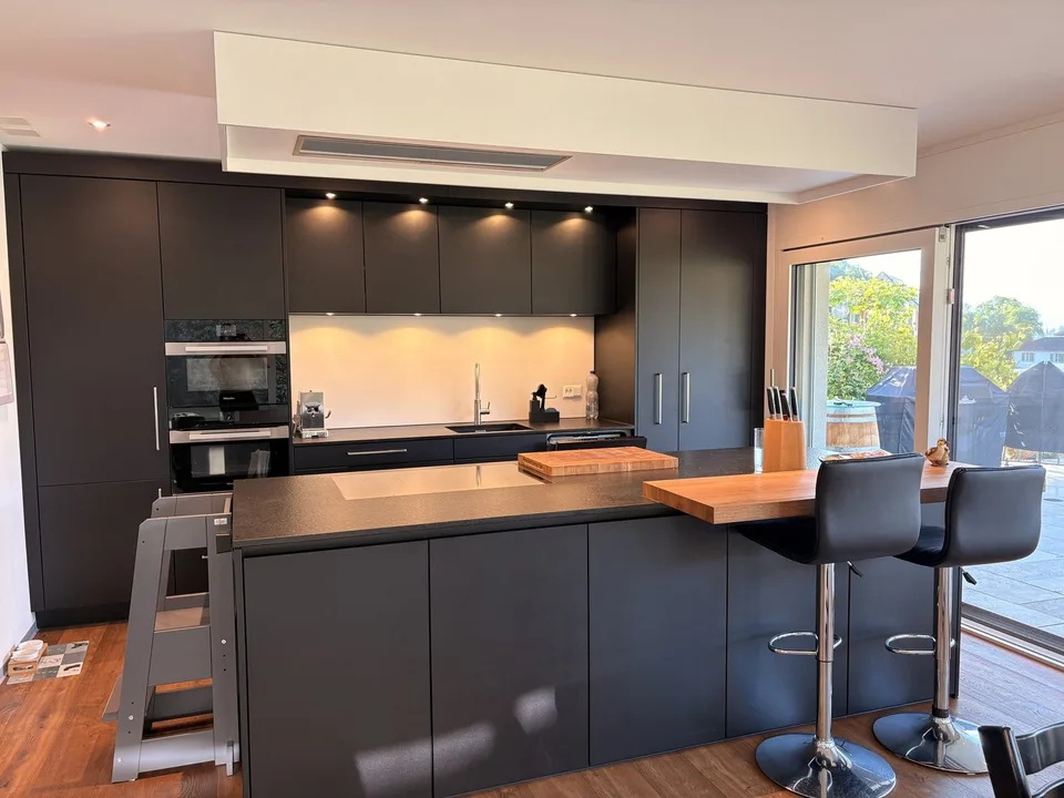 4½ ZIMMER-HAUS IN MEIKIRCH (BE), MÖBLIERT, TEMPORÄR – foto 4 di 16