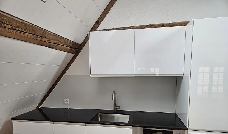 charmante Attika 2.5-Zimmer-Wohnung in Bleienbach
