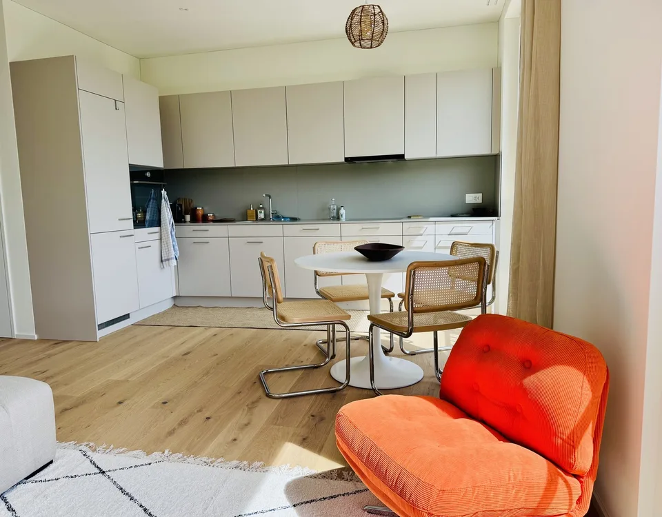 3.5 room apartment Neubau-Wohnung mit traumhaftem Blick auf den Bergen und See