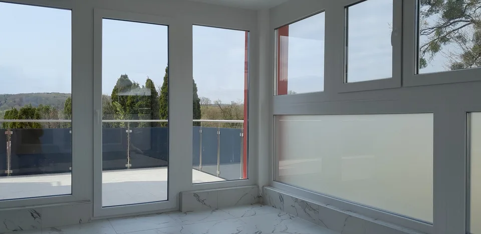 Magnifique appartement de 4,5 pièces avec terrasse et véranda, jardin 200m2 en option – foto 27 di 32