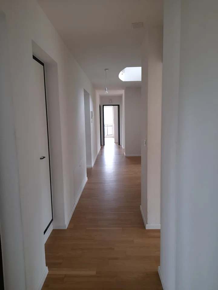 6 Zimmer Attika-, Maisonette Wohnung mit Seesicht