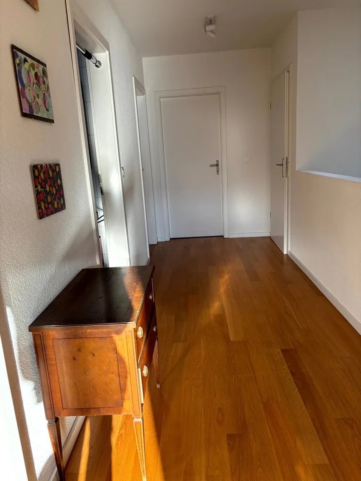 5½ ZIMMER-HAUS IN ZOLLIKOFEN (BE), MÖBLIERT, TEMPORÄR – foto 13 di 30
