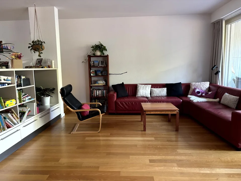 5½ ZIMMER-HAUS IN ZOLLIKOFEN (BE), MÖBLIERT, TEMPORÄR – foto 11 di 30