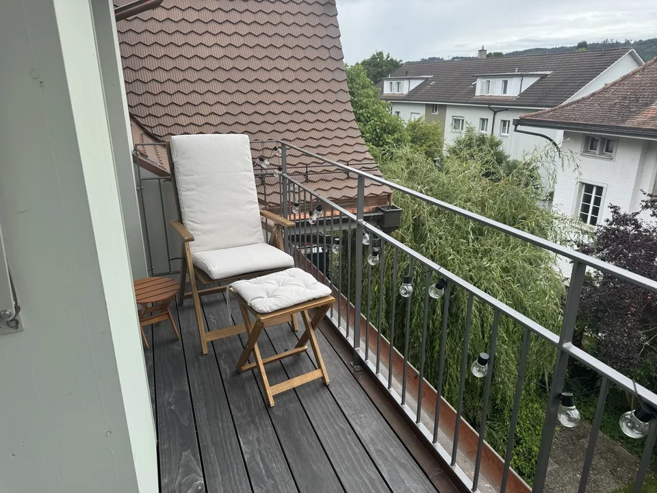 Bel appartement meublé de 3 pièces à Nidau