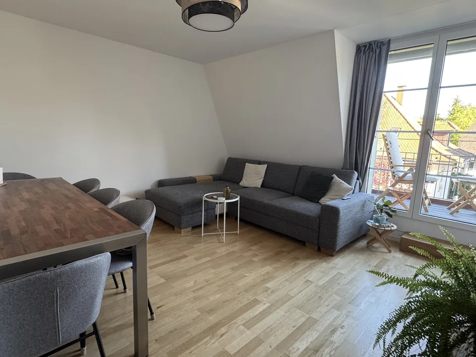 Bel appartement meublé de 3 pièces à Nidau