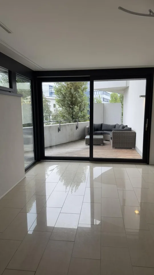 Grosszügige 2,5-Zimmer-Wohnung im Hard Turm Park