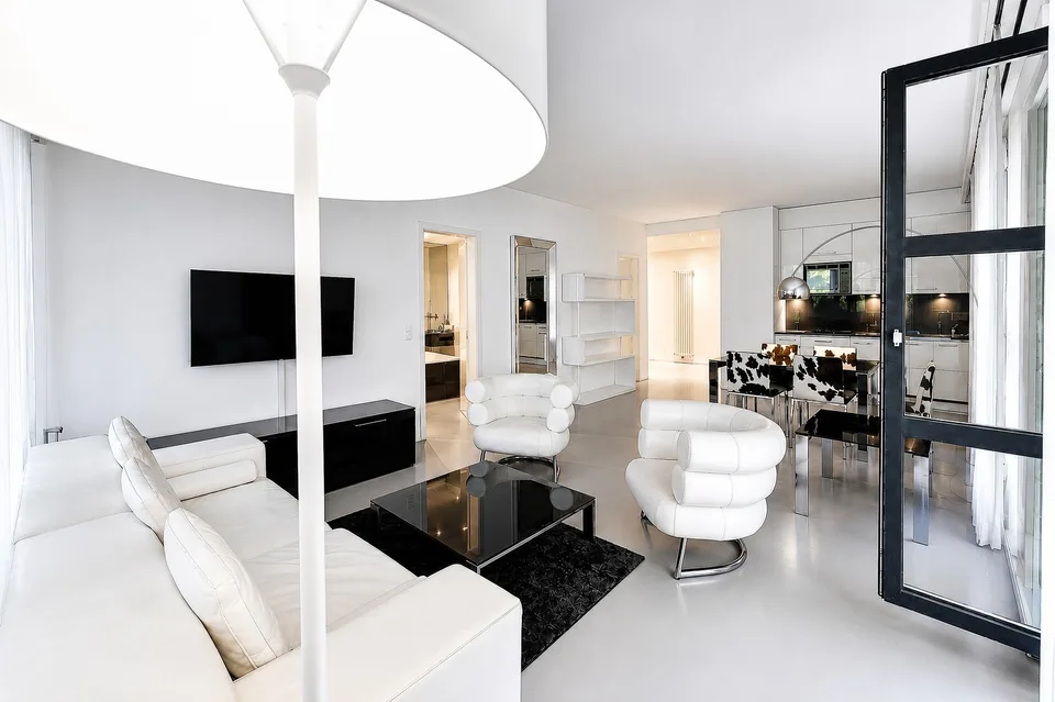 BE12 – Stilvolle 2-Zimmer-Wohnung mit Terrasse an der Bellariastrasse 36, Zürich – Foto 8 von 20