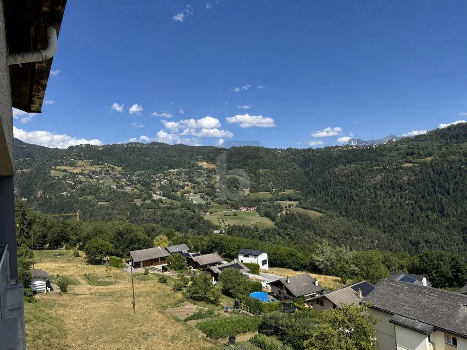 Dachgeschoss mit Balkon und ausbaufähigem Dachboden – Foto 14 von 20