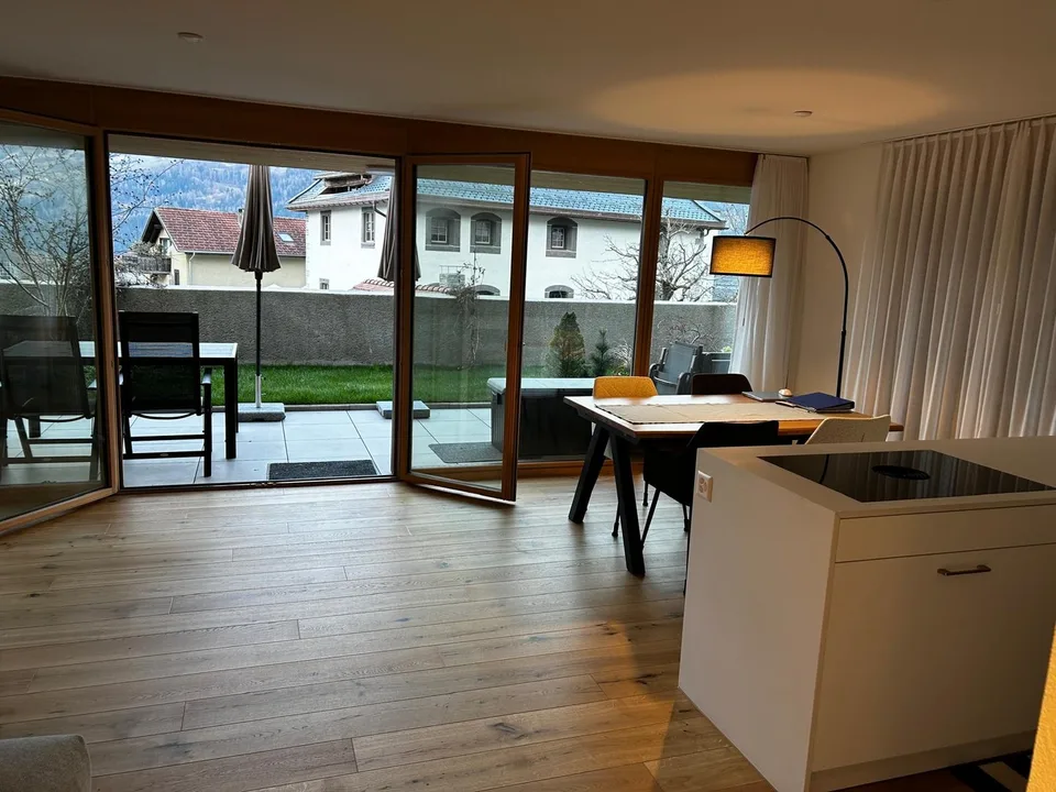 3.5-Zimmer-Erdgeschosswohnung mit traumhaftem Bergblick