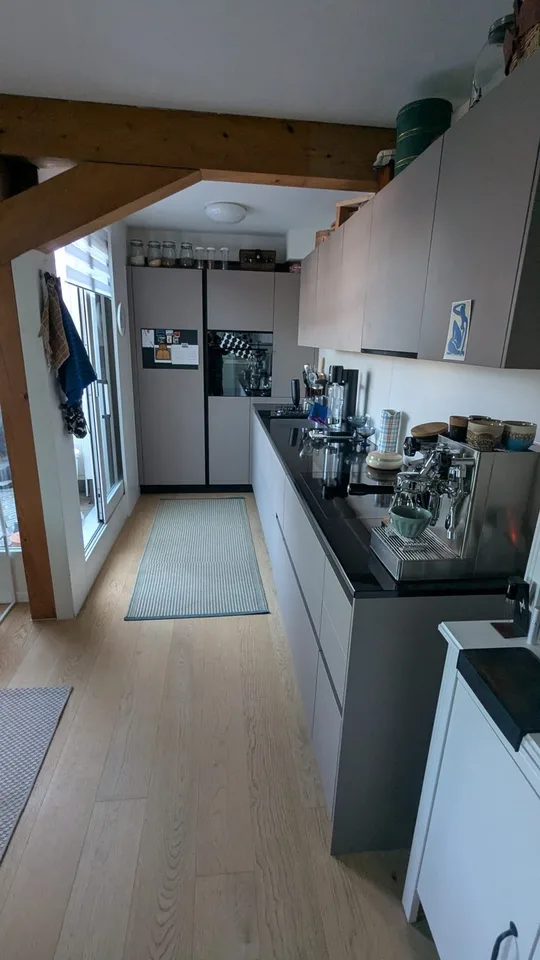 helle 4-Zi. Maisonette Whg. in Riehen zu vermieten