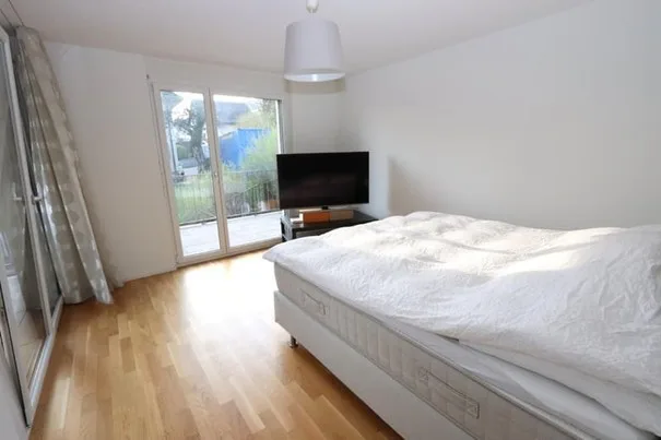 Modernes Wohnen im steuergünstigen Erlinsbach – Hochwertige 4.5-Zimmer-Wohnung nahe Aarau