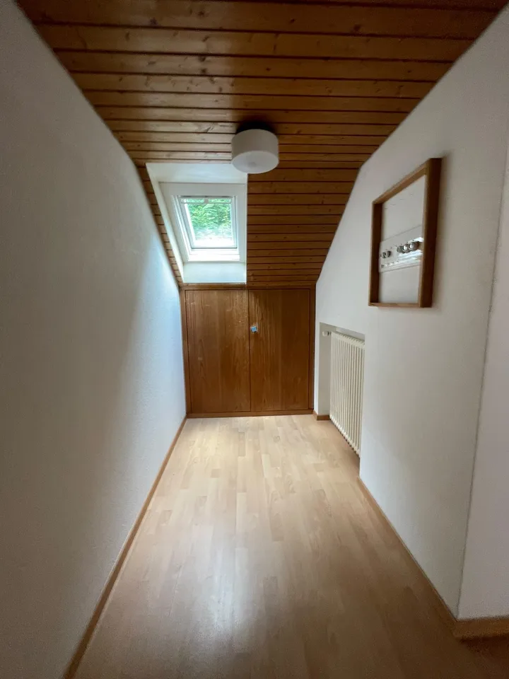 Studentenhaus im Grünen - WG-Zimmer mit grossem Gemeinschaftsgarten - Einfach wohnen. Gemeinsam leben. Garten teilen. – Foto 8 von 23