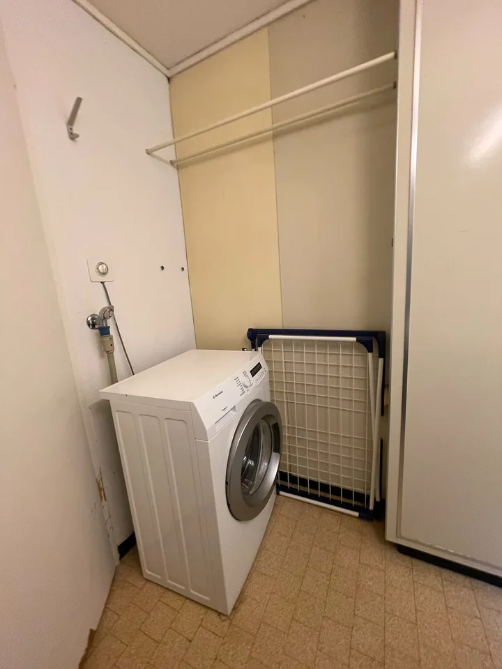 Studentenhaus im Grünen - WG-Zimmer mit grossem Gemeinschaftsgarten - Einfach wohnen. Gemeinsam leben. Garten teilen. – Foto 18 von 23