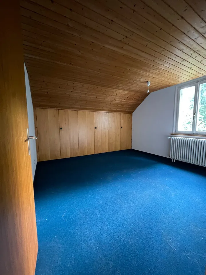 Studentenhaus im Grünen - WG-Zimmer mit grossem Gemeinschaftsgarten - Einfach wohnen. Gemeinsam leben. Garten teilen.