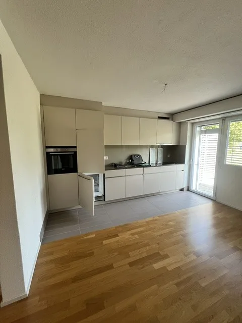 Sonnige Wohnung mit Gartensitzplatz