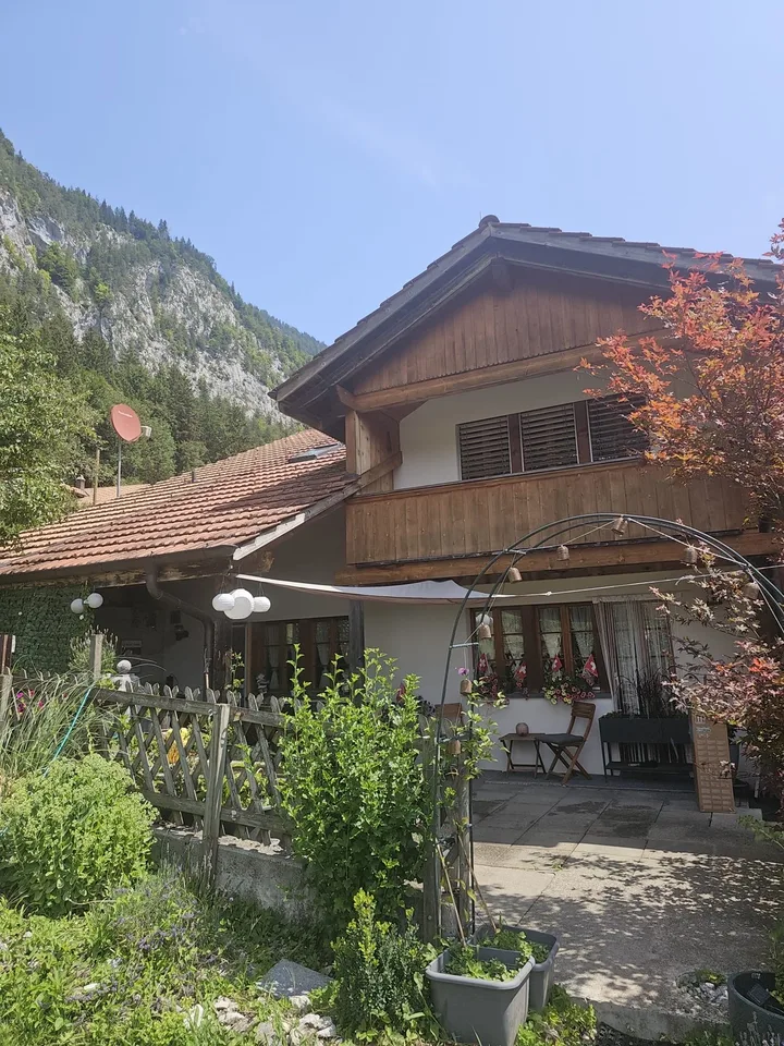 5- Zimmer Wohnung an sonniger Lage