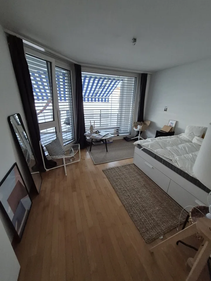 WG Zimmer in Zürich Altstetten zu vermieten 16qm + eigenes Bad