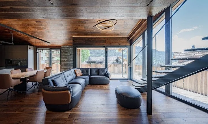 PURE DOMINANZ - PENTHOUSE MIT BERGSICHT UND WELLNESSBEREICH