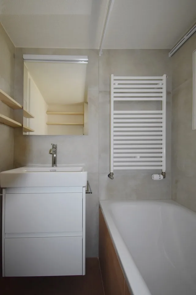 2 Zimmerwohnung mit Terrasse 1. OG