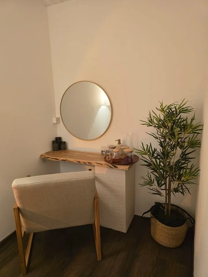 Gewerbefläche Praxis, Büro, Studio, Salon