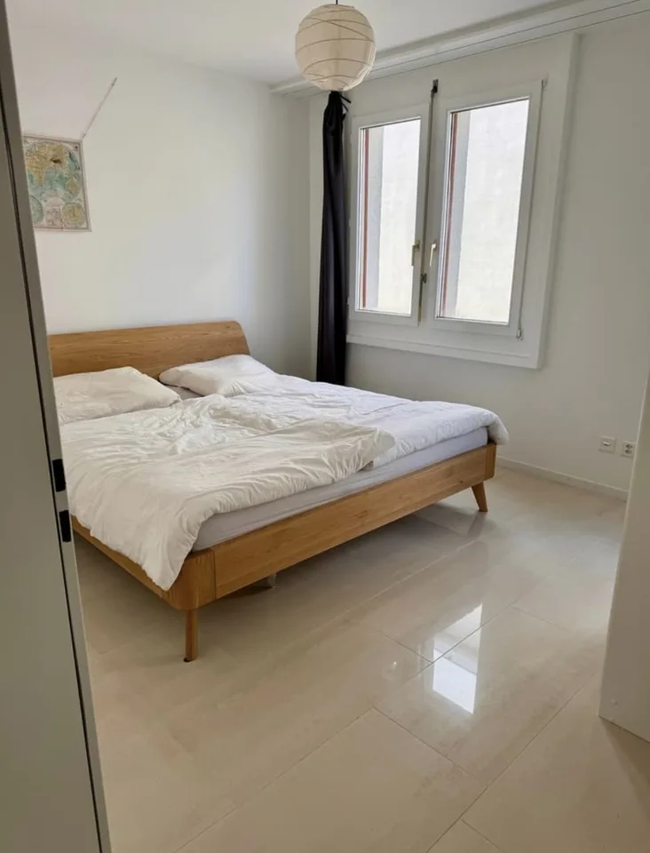 Moderne Zentrale Wohnung in Neuhausen am Rheinfall