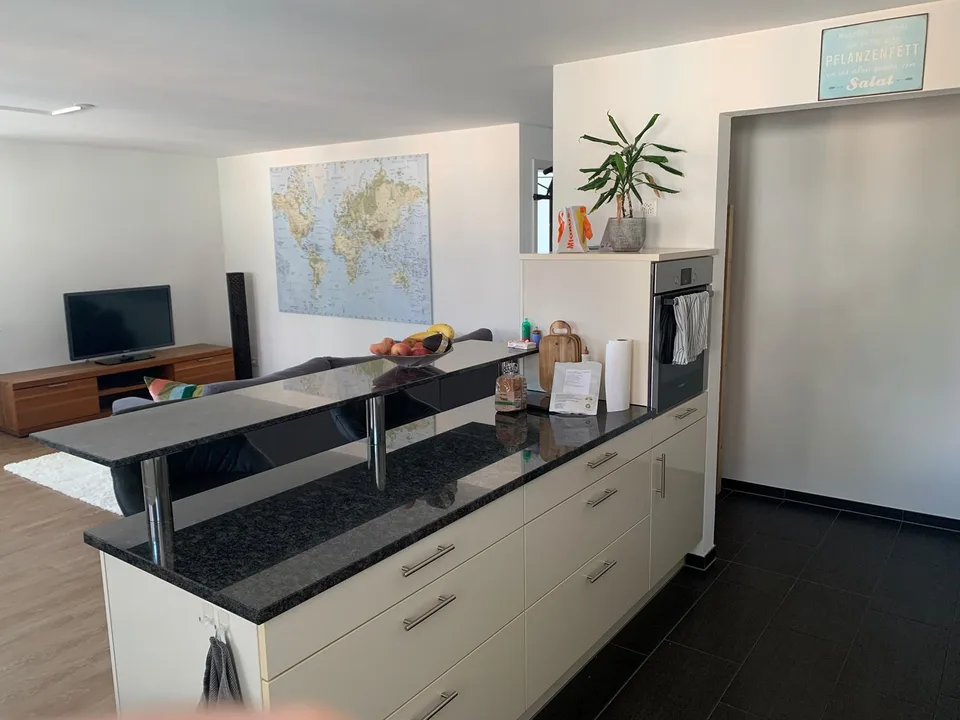 Gemütliche 3.5-Zimmer-Wohnung im Dorfzentrum von Russikon