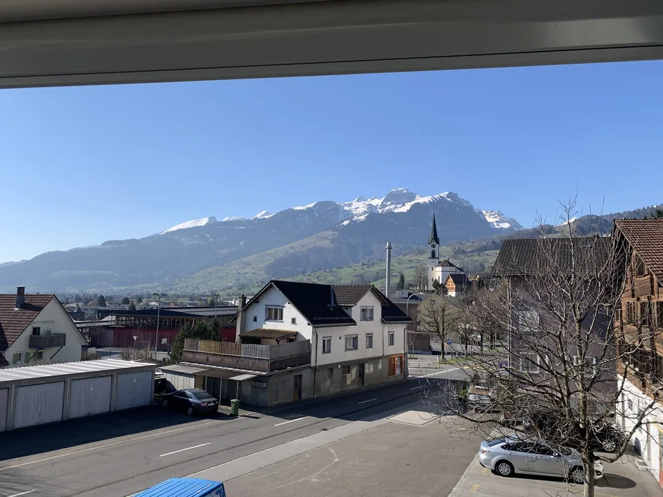 4 1/2 Zimmer Wohnung